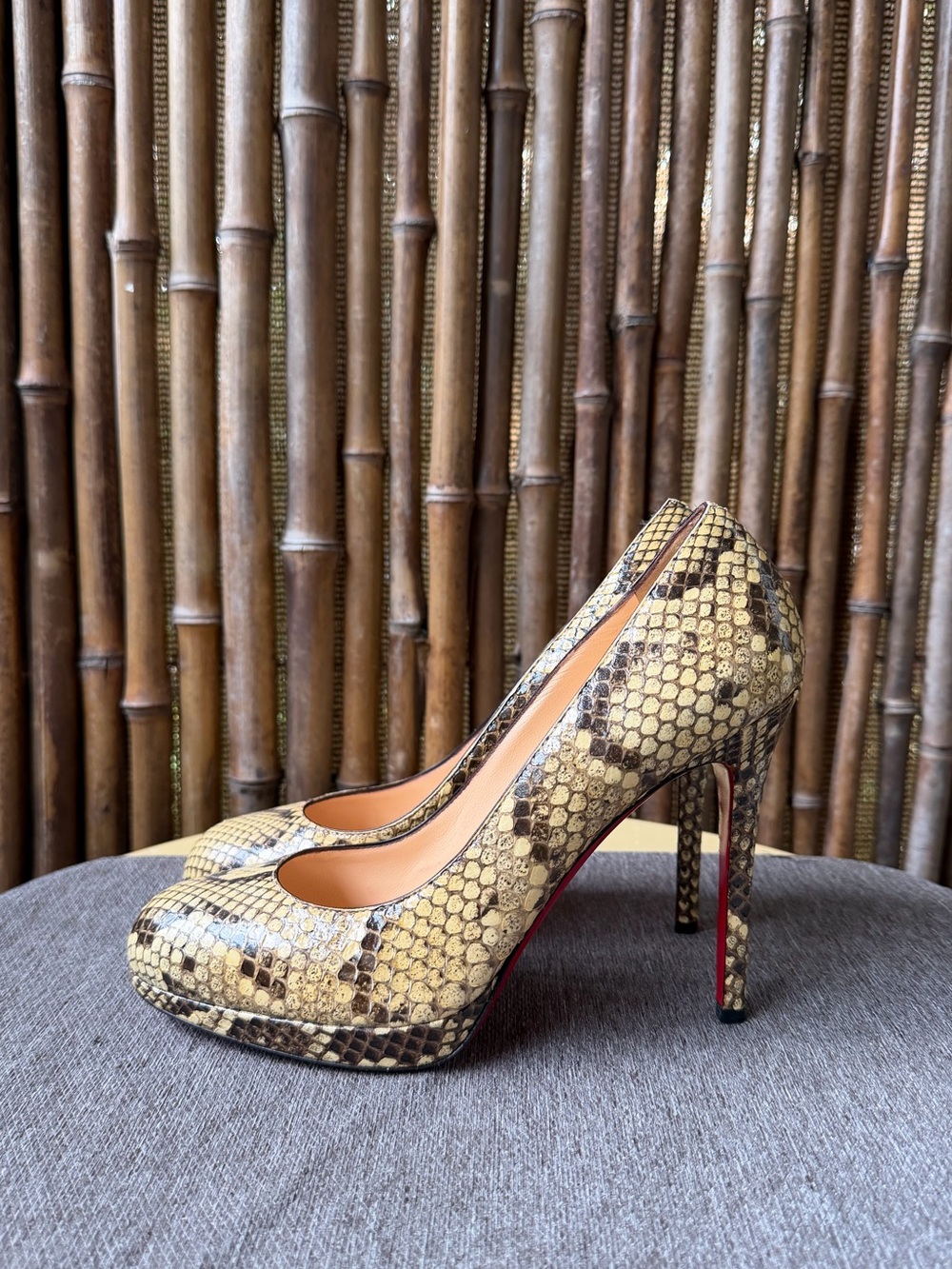 CHRISTIAN LOUBOUTIN  snake skin Leather Simple Pump - Picture 4 of 10